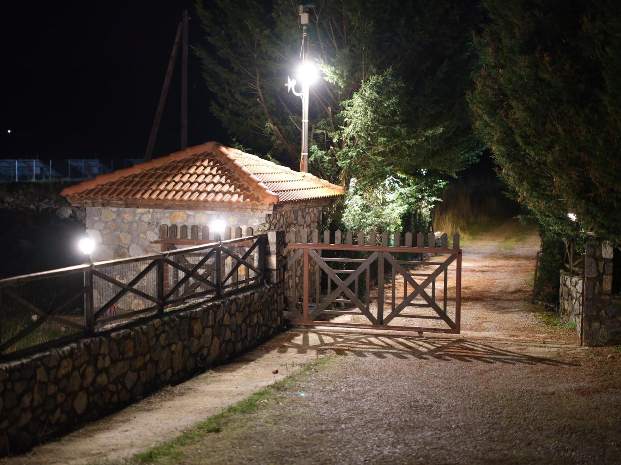 Mont Valley Boutique Chalets Arachova Esterno foto