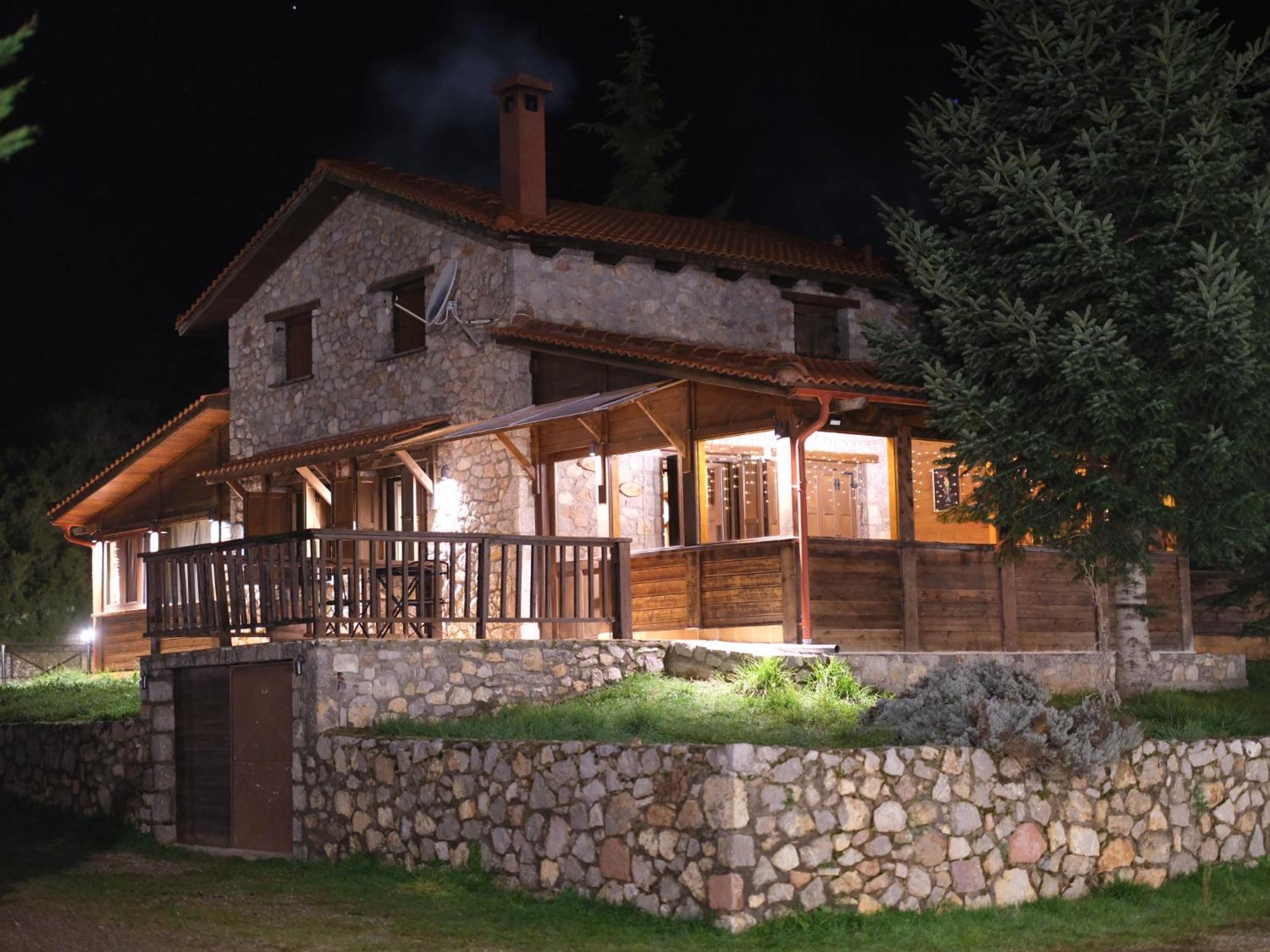 Mont Valley Boutique Chalets Arachova Esterno foto
