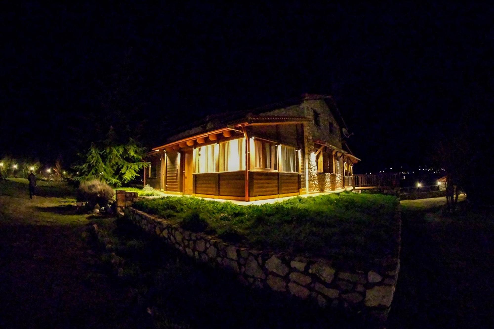 Mont Valley Boutique Chalets Arachova Esterno foto