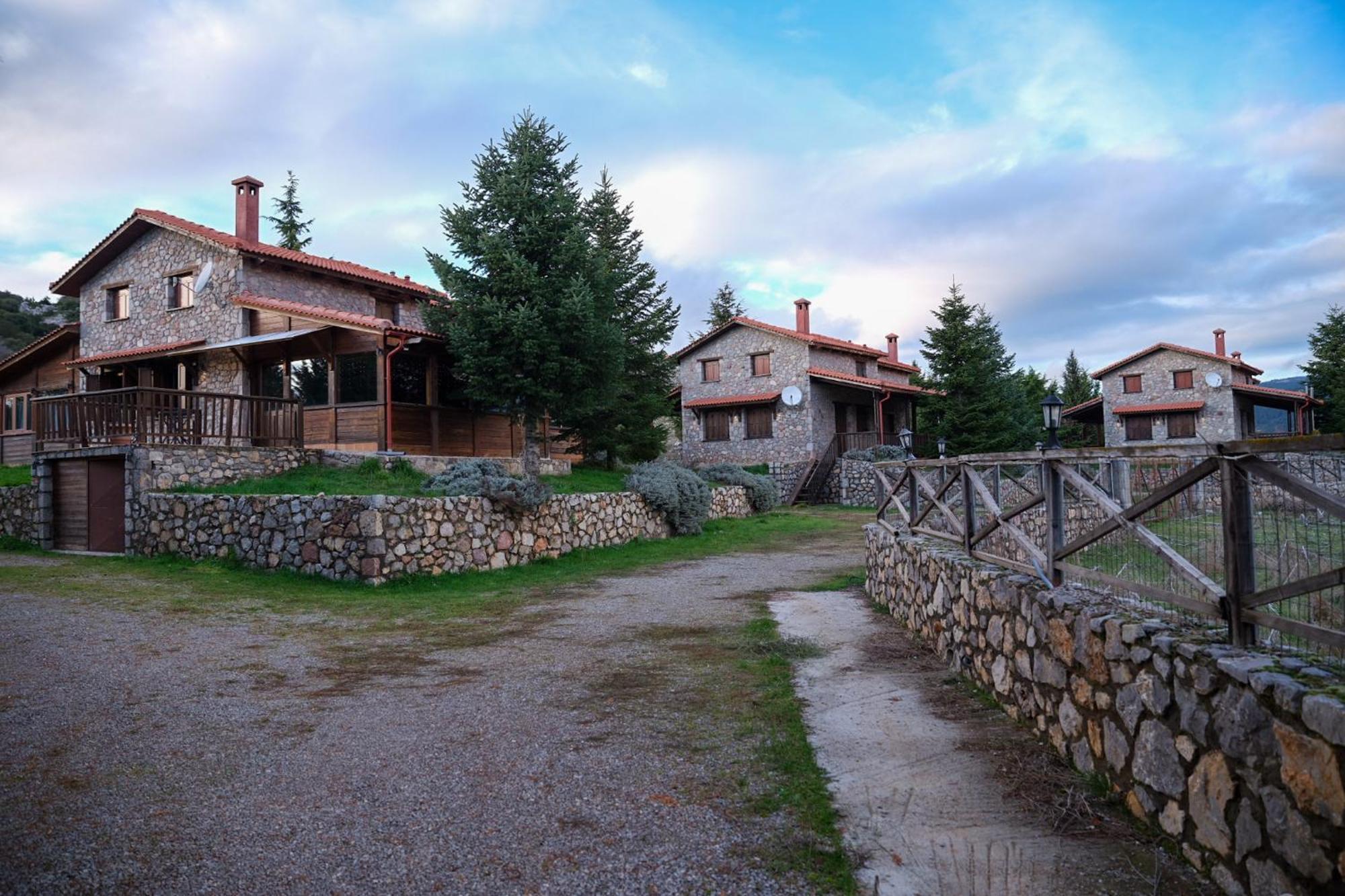 Mont Valley Boutique Chalets Arachova Esterno foto