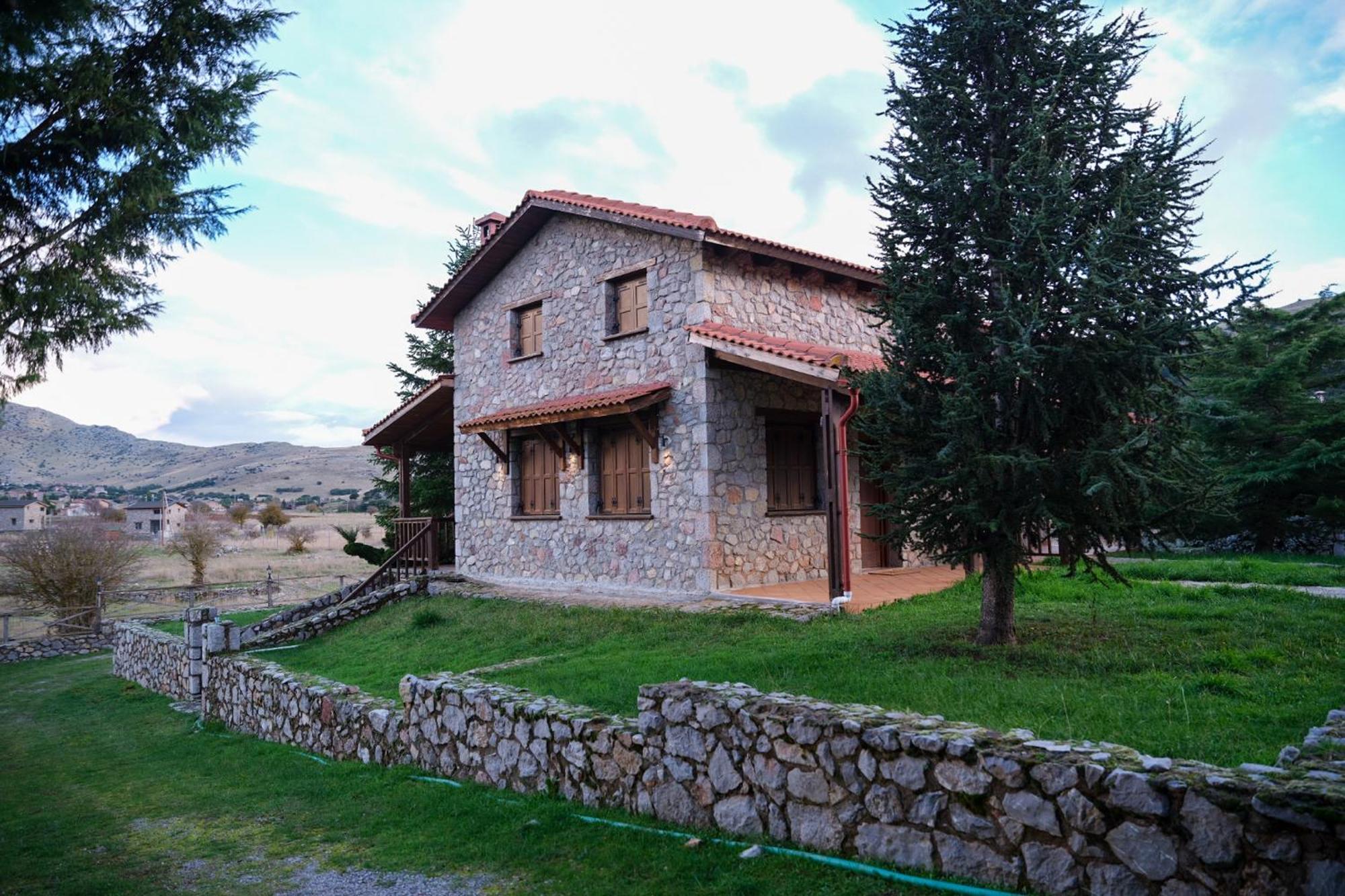 Mont Valley Boutique Chalets Arachova Esterno foto