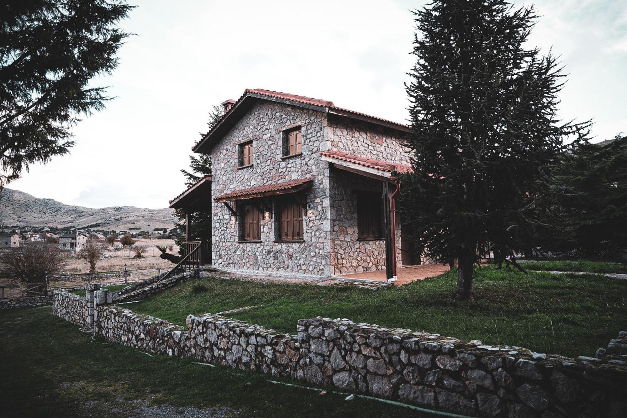 Mont Valley Boutique Chalets Arachova Esterno foto