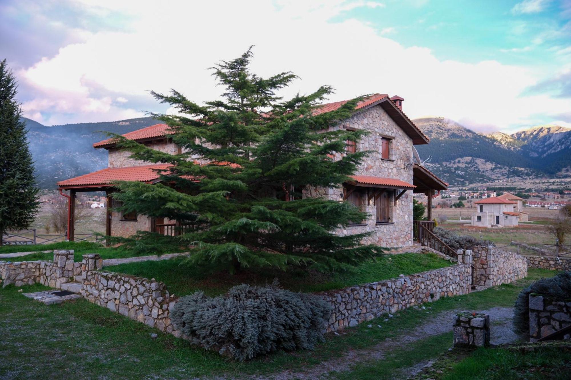 Mont Valley Boutique Chalets Arachova Esterno foto