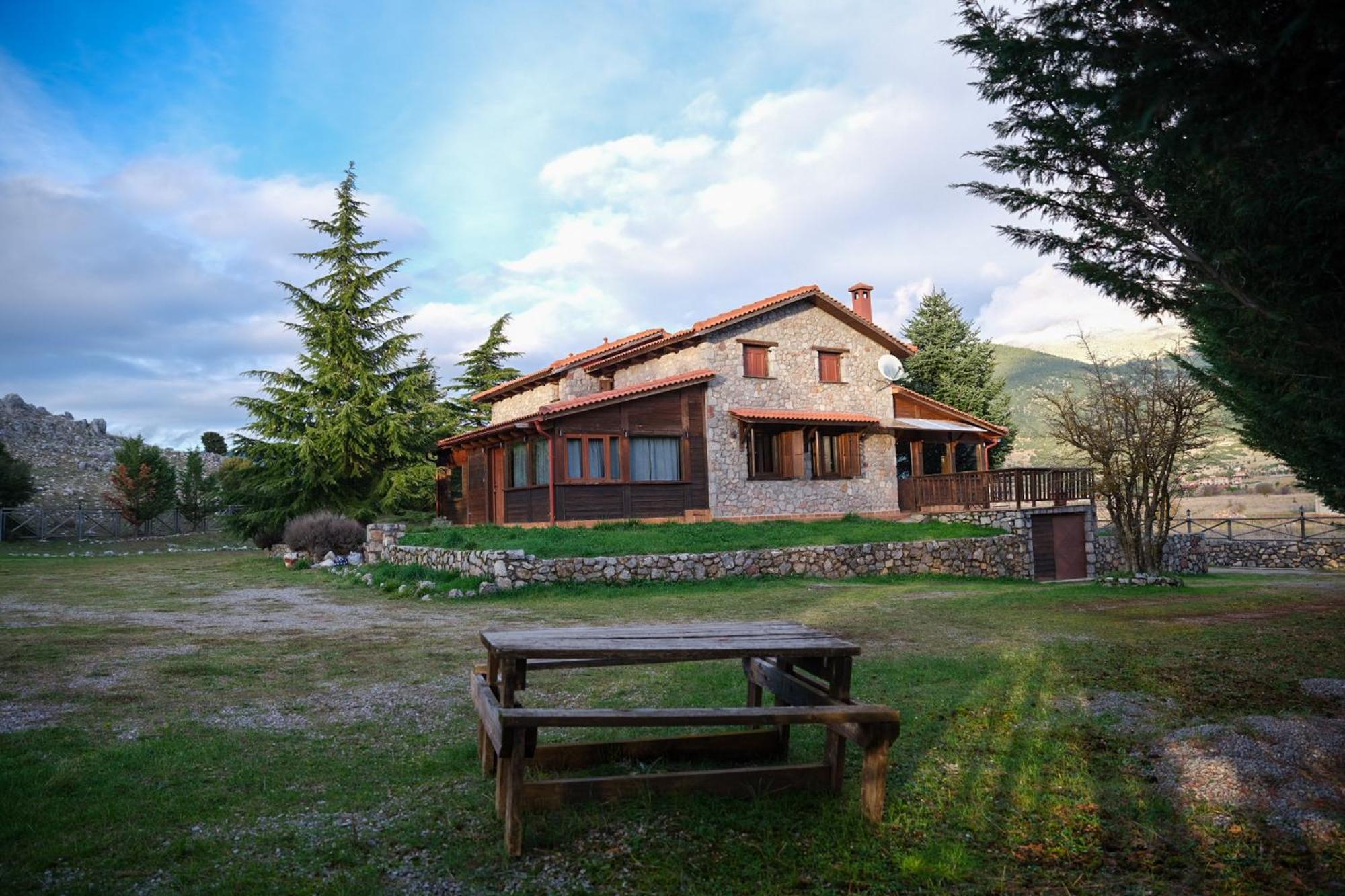Mont Valley Boutique Chalets Arachova Esterno foto