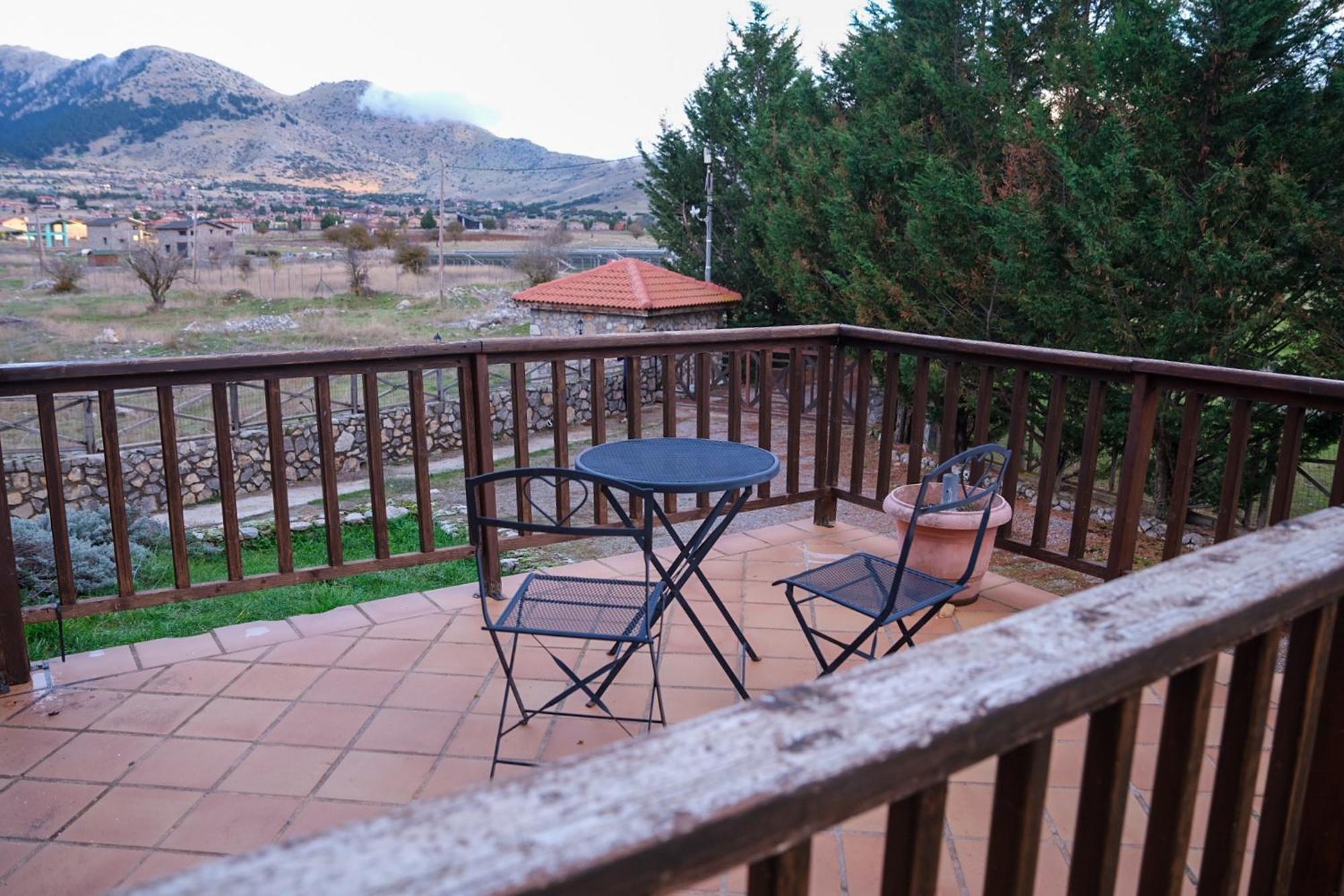 Mont Valley Boutique Chalets Arachova Esterno foto