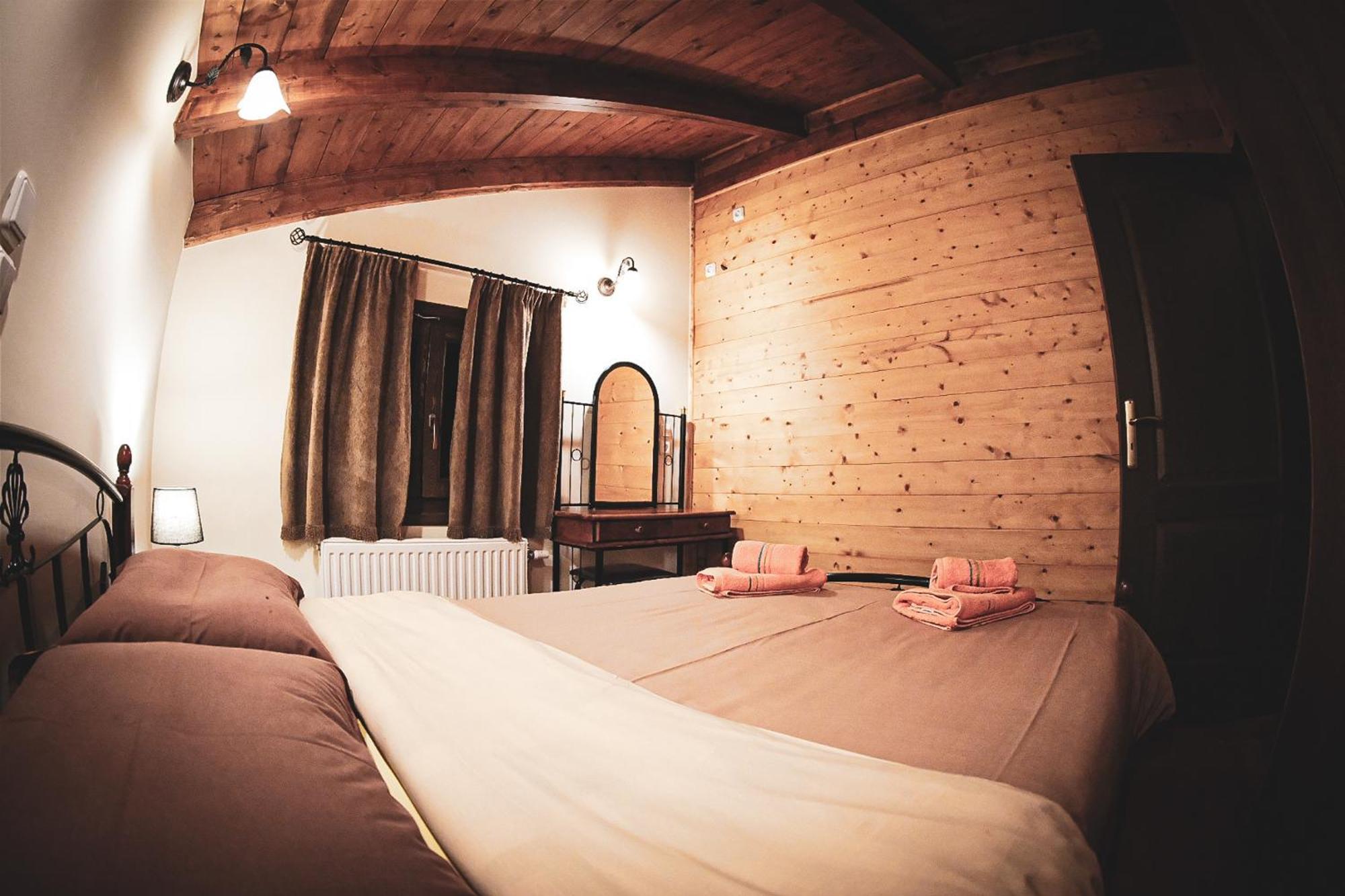 Mont Valley Boutique Chalets Arachova Esterno foto